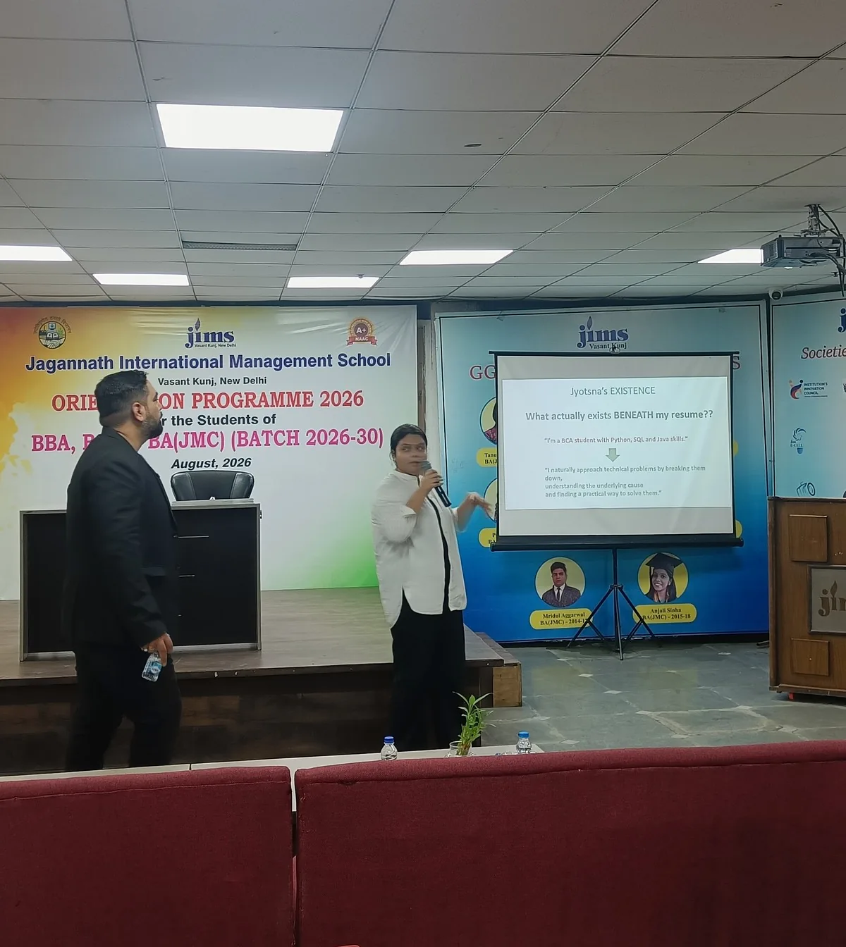 Stage Dialogue on Authentic Career Positioning